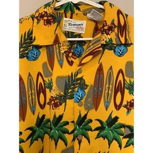Reservoir Hawaiian Hibiscus Surf Boards Ocean Mens Shirt Size 2XLTropical Yellow